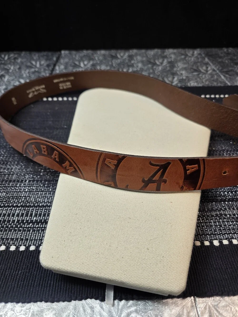 Eagle Wings Alabama Crimson Tide Brandish Leather Belt